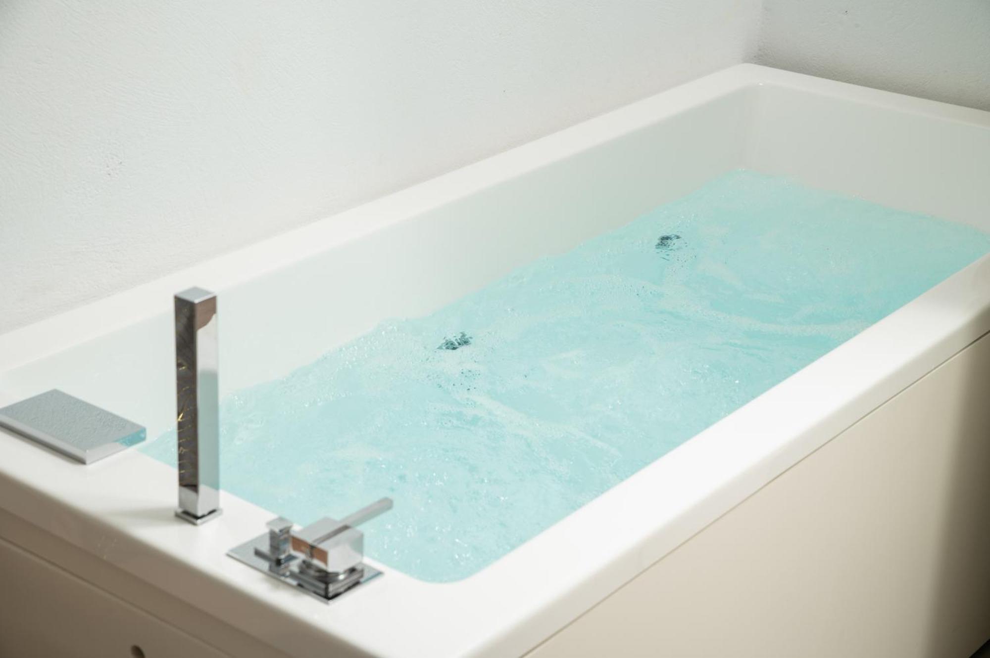 Elia Portou Luxury Residence ハニア エクステリア 写真